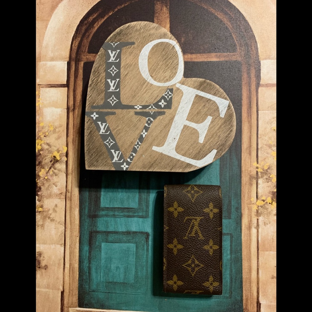 SOLD Louis Vuitton cigarette case - Picture 2 of 8